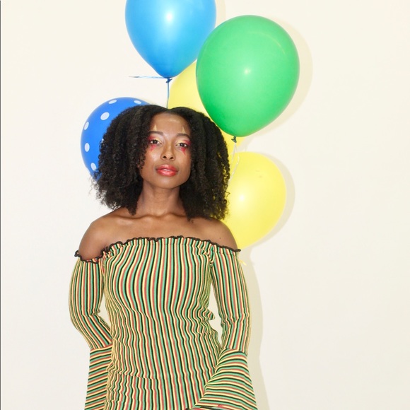 Off the Shoulder Dress - Picture 5 of 5